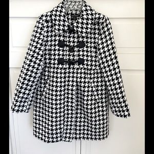 Cute Houndstooth Peacoat by GEORGE.  Size Girls 7/8